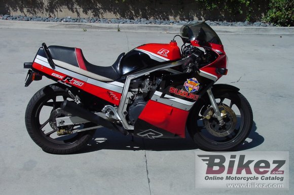 1986 Suzuki GSX-R 750 photo
